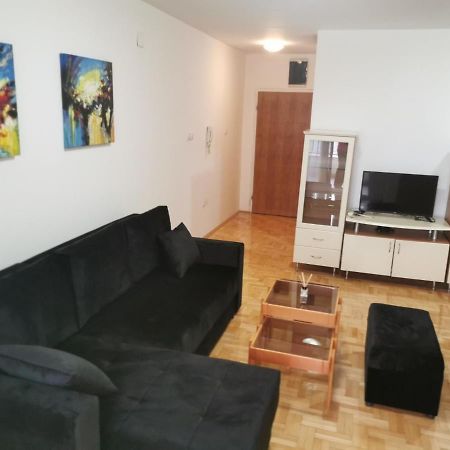 007 Apartments - Tc Global, Strumica, Macedonia Екстериор снимка